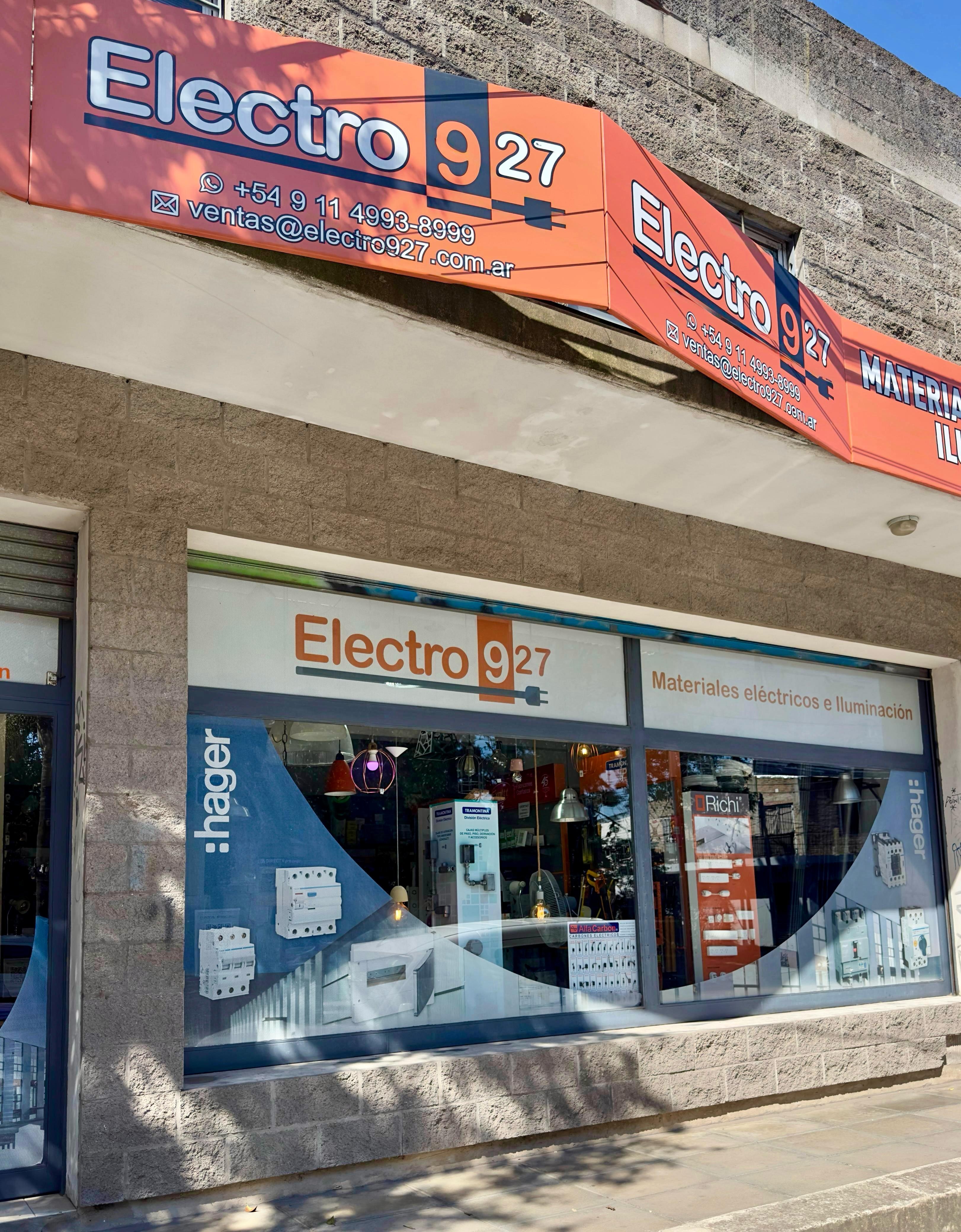 Fachada de Electro927